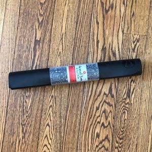 lululemon athletica Other - Lululemon 3mm yoga mat - never used lululemon athletica Other - Lululemon 3mm yoga mat - never used